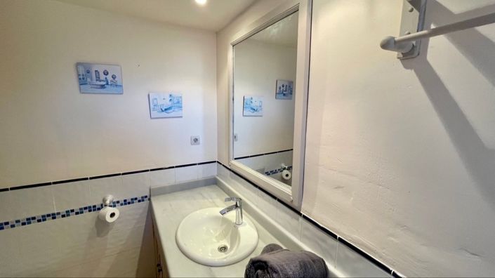 Image No.35-3 Bed House for sale