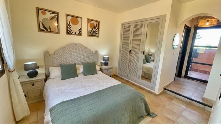 Image No.37-3 Bed House for sale