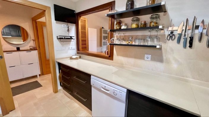 Image No.14-3 Bed Apartment for sale