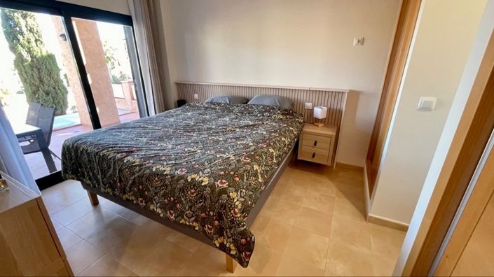 Image No.26-3 Bed Apartment for sale