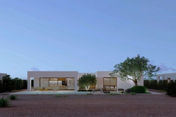 Image No.4-4 Bed House for sale