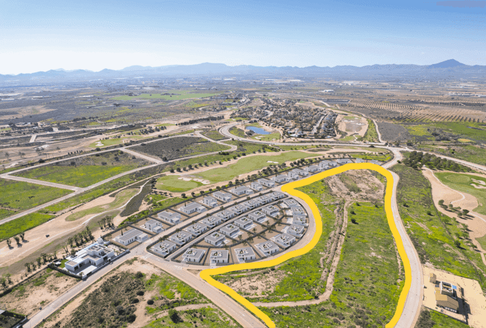 Image No.18-3 Bed House for sale