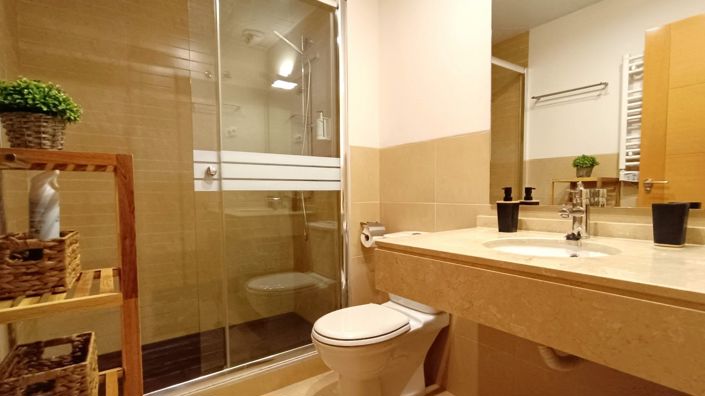 Image No.13-2 Bed Apartment for sale