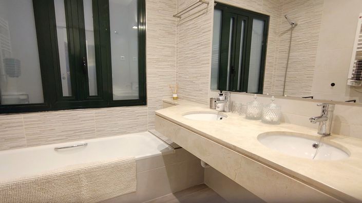 Image No.22-3 Bed Apartment for sale