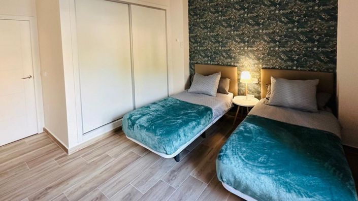 Image No.23-3 Bed Apartment for sale