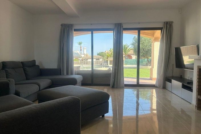 Image No.13-3 Bed Villa for sale