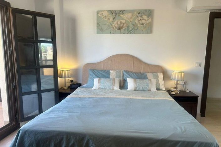 Image No.27-3 Bed Villa for sale