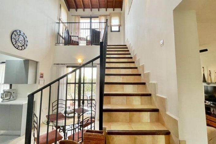 Image No.14-3 Bed House for sale