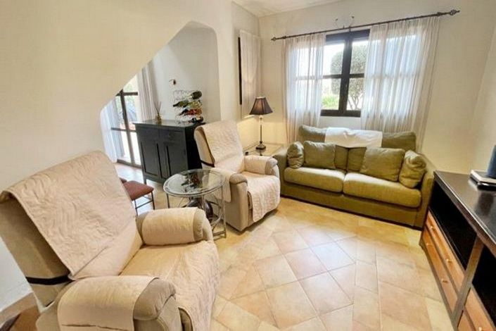 Image No.17-3 Bed House for sale