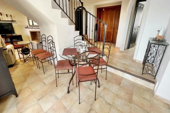 Image No.23-3 Bed House for sale