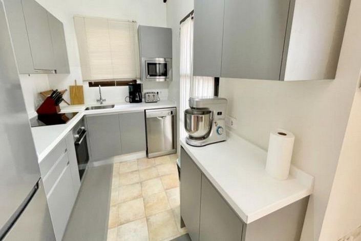 Image No.24-3 Bed House for sale