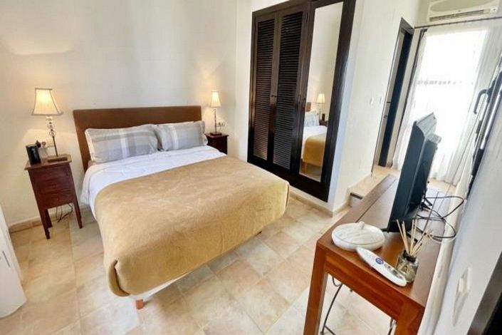 Image No.46-3 Bed House for sale