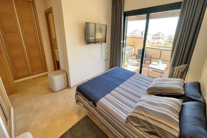 Image No.24-2 Bed Apartment for sale