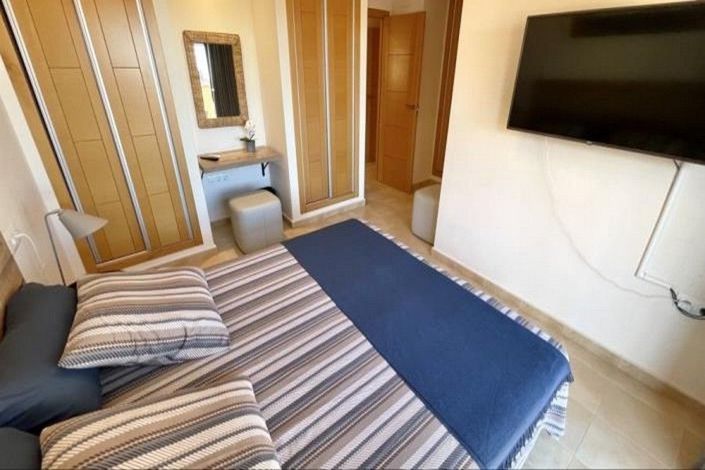 Image No.28-2 Bed Apartment for sale