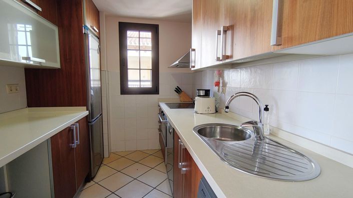 Image No.8-2 Bed Apartment for sale