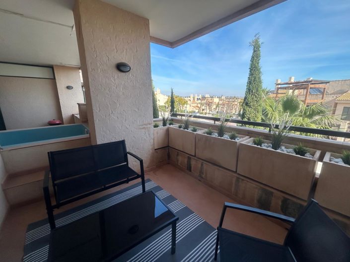 Image No.12-2 Bed Apartment for sale