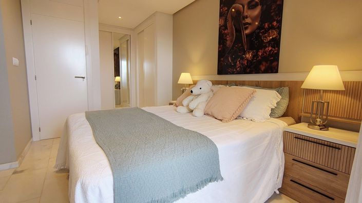 Image No.10-2 Bed Apartment for sale