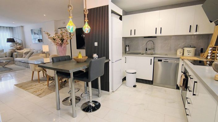 Image No.23-2 Bed Apartment for sale