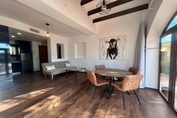 Image No.4-2 Bed Villa for sale