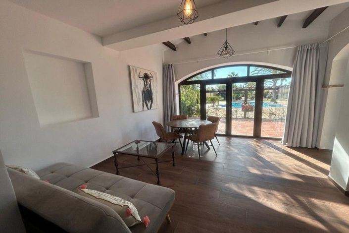 Image No.5-1 Bed Villa for sale