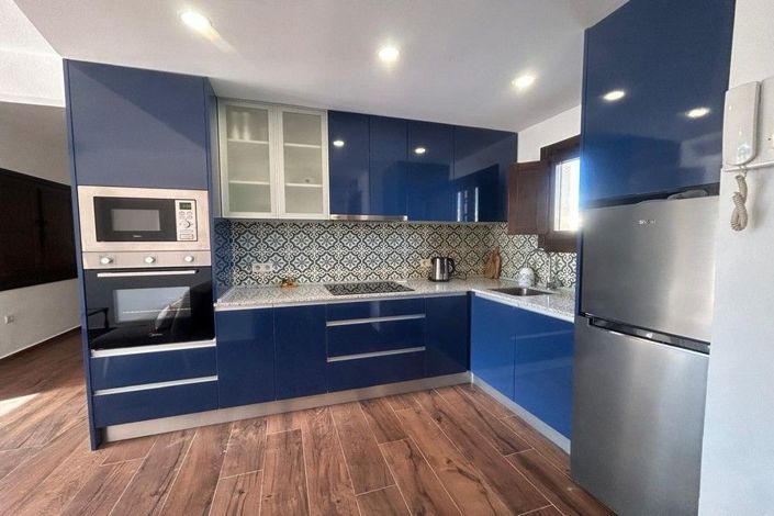 Image No.7-2 Bed Villa for sale