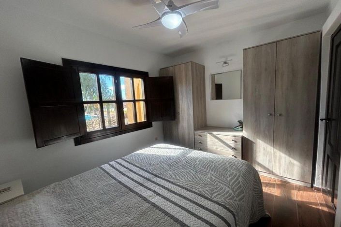 Image No.9-1 Bed Villa for sale