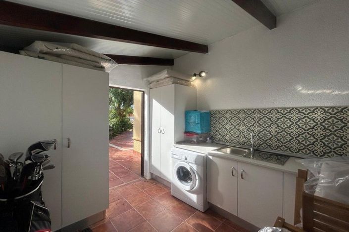 Image No.9-1 Bed Villa for sale