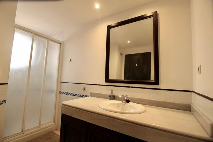 Image No.23-3 Bed House for sale