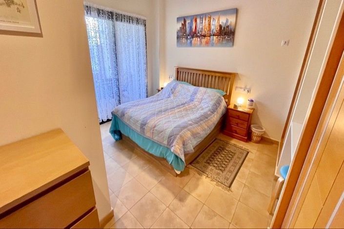 Image No.25-2 Bed Apartment for sale