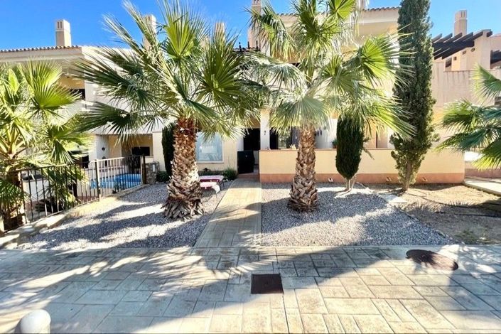 Image No.40-2 Bed Apartment for sale