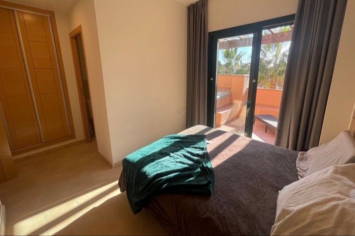 Image No.16-2 Bed Apartment for sale