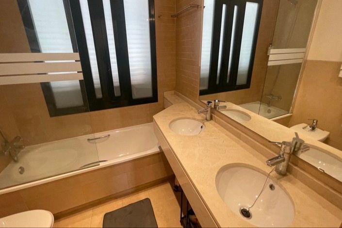 Image No.18-2 Bed Apartment for sale