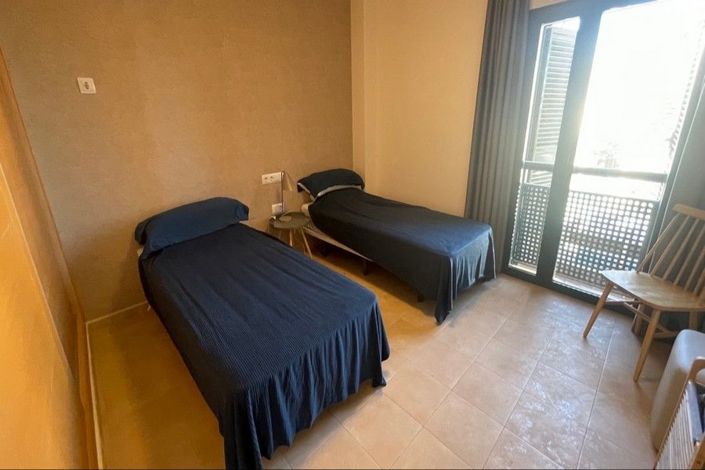 Image No.21-2 Bed Apartment for sale