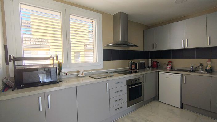 Image No.21-2 Bed Apartment for sale