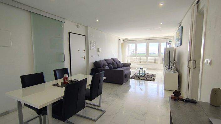 Image No.24-2 Bed Apartment for sale