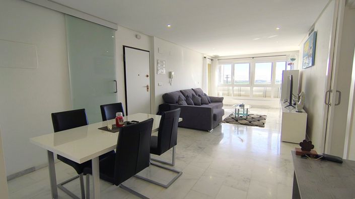 Image No.25-2 Bed Apartment for sale