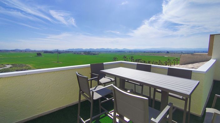 Image No.9-2 Bed Apartment for sale