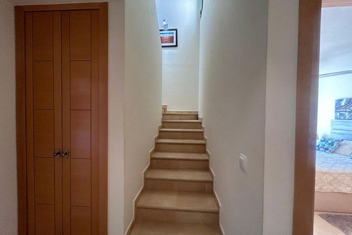 Image No.19-3 Bed Apartment for sale