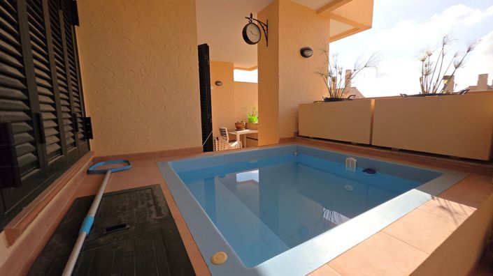Image No.10-2 Bed Apartment for sale
