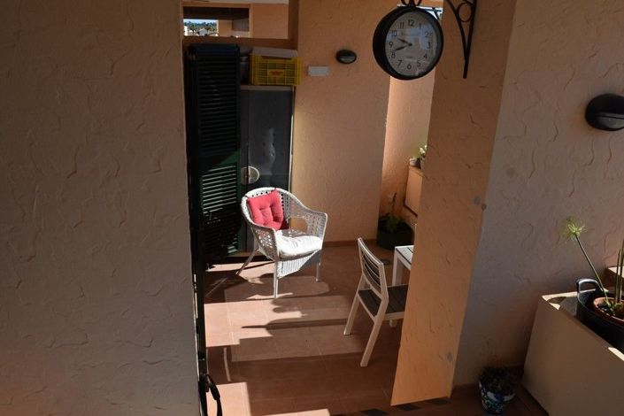 Image No.20-2 Bed Apartment for sale