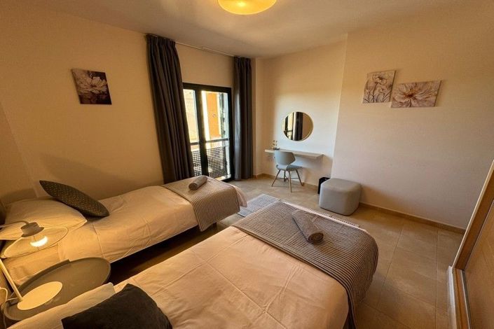 Image No.22-2 Bed Apartment for sale