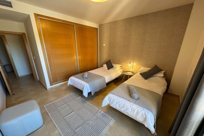 Image No.23-2 Bed Apartment for sale