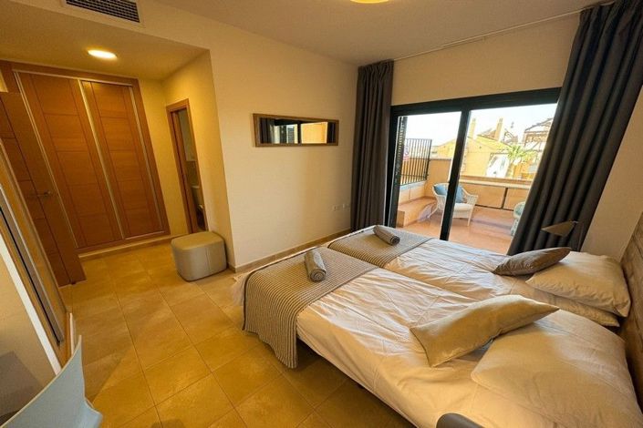 Image No.27-2 Bed Apartment for sale