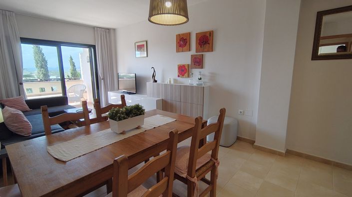 Image No.12-2 Bed Apartment for sale