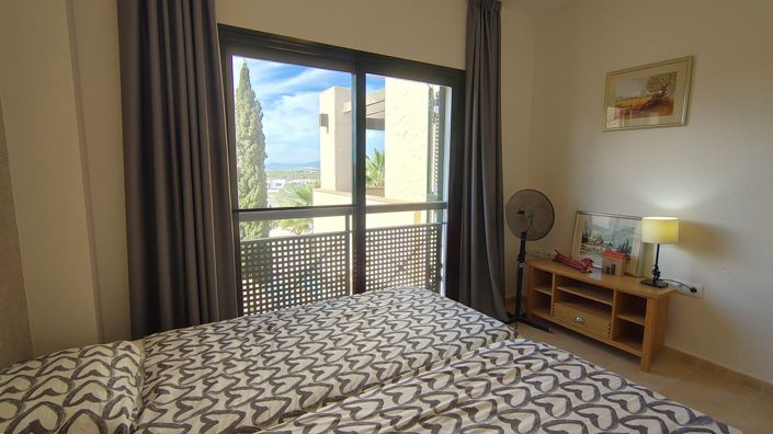 Image No.22-2 Bed Apartment for sale