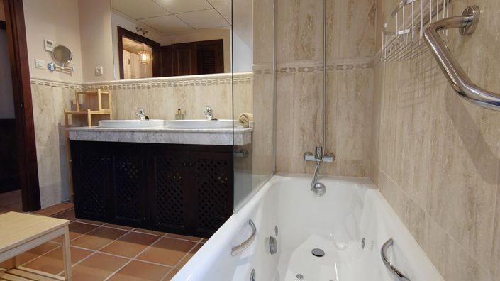 Image No.6-2 Bed Apartment for sale