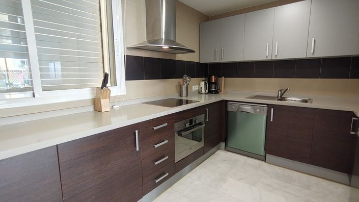 Image No.15-3 Bed Apartment for sale