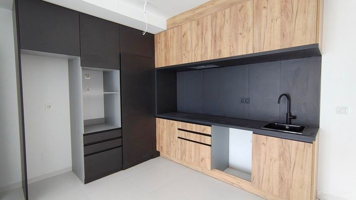 Image No.12-2 Bed Apartment for sale