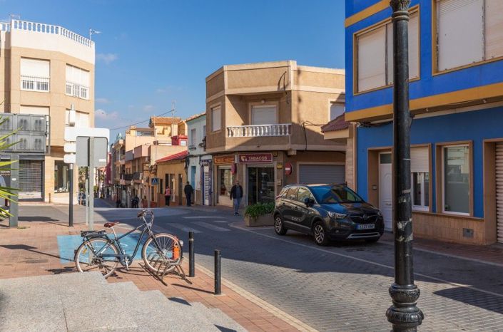 Image No.27-2 Bed Apartment for sale