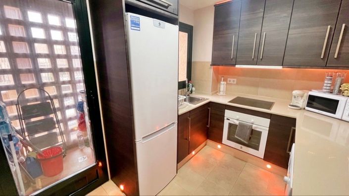 Image No.13-2 Bed Apartment for sale